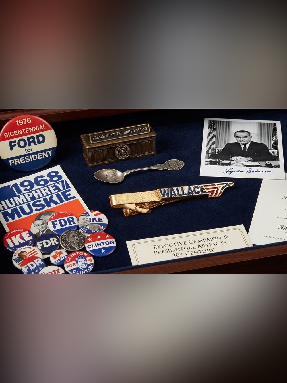 Vintage George Wallace's 1968 presidential campaign, Gold Tone Arrow Tie Clip